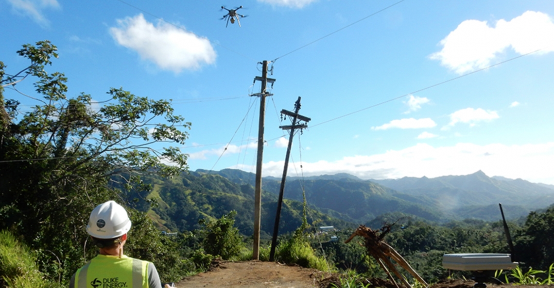 1520607977-puerto-rico-orkaan-maria-drones-repareren-elektriciteitsnetwerk-2018.jpg