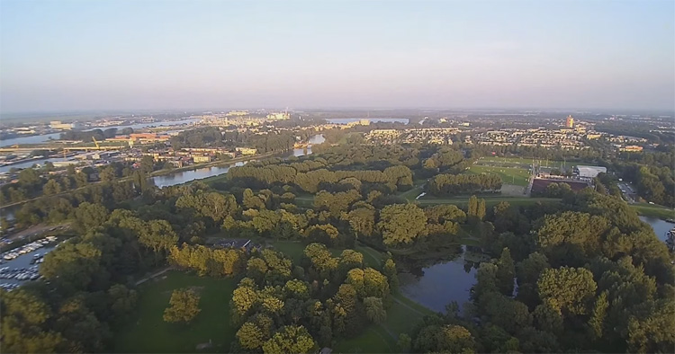 Wantijpark en verdiepte Tuin in Dordrecht