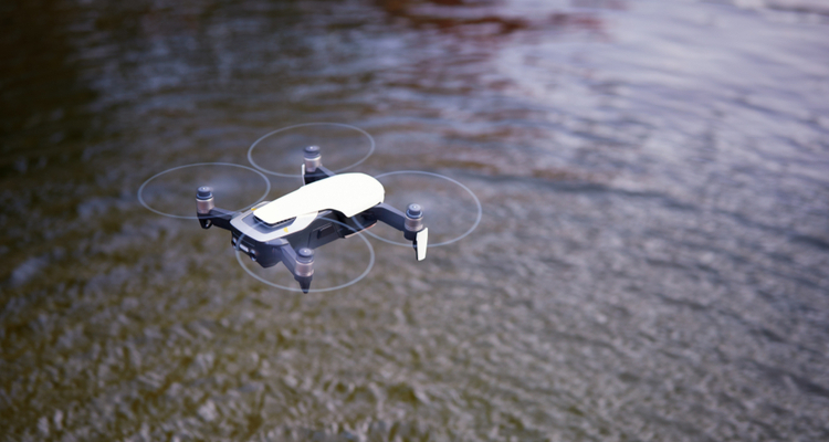 Drones ingezet voor testen Ierse meren op waterkwaliteit